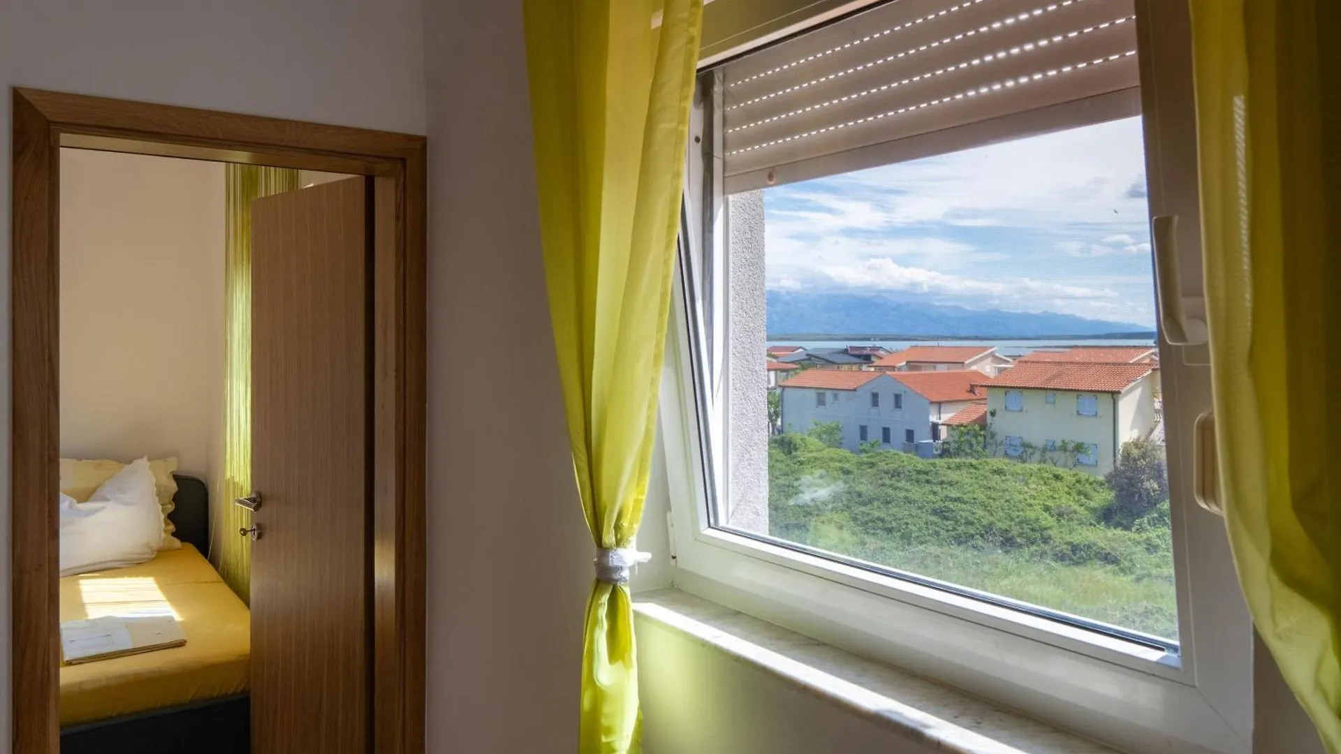 Apartments Ivancevic Vir