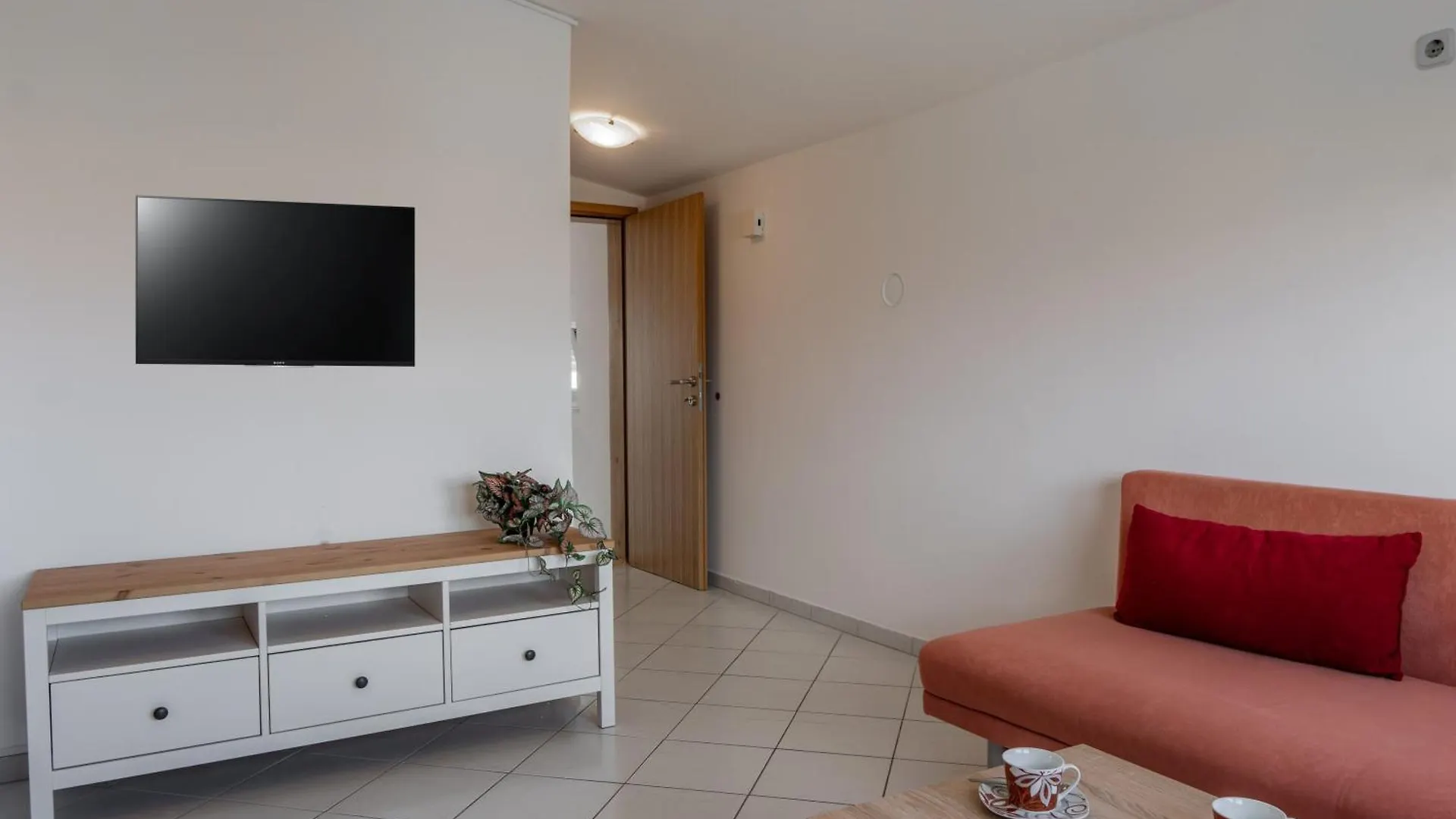 Apartments Ivancevic Vir