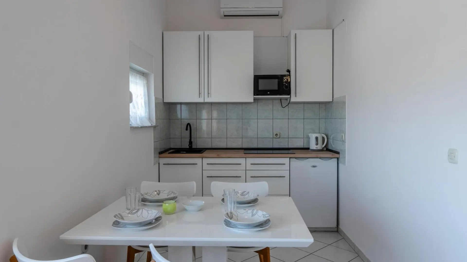 Apartments Ivancevic Vir