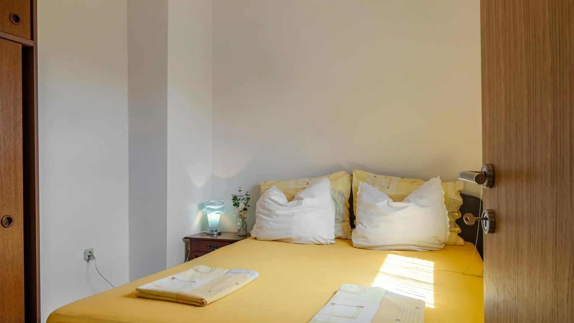 Apartments Ivancevic Vir Croatia